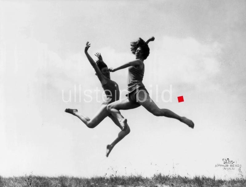 (c) ullstein bild - Arthur Benda