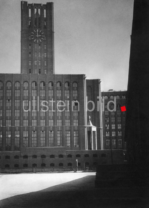 (c) ullstein bild - ullstein bild