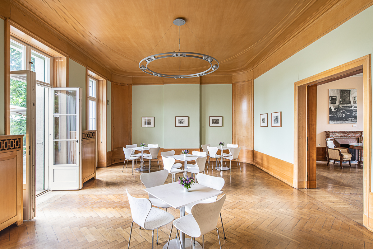 (C) Liebermann-Villa - Sevens + Maltry
