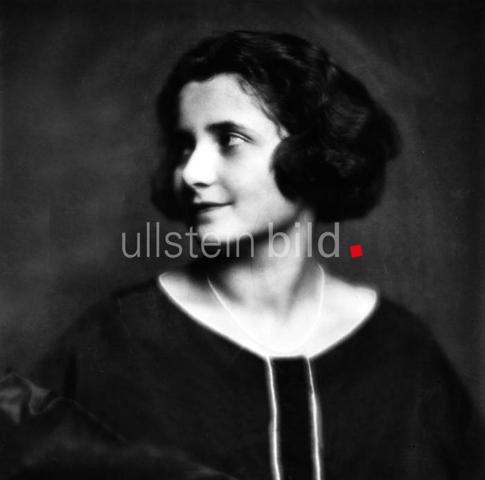 © ullstein bild - Karl Schenker