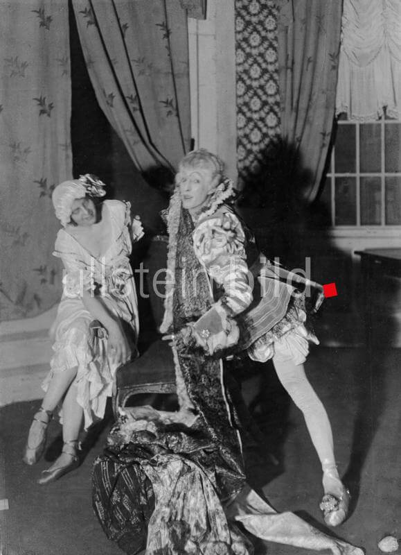 Margarete Christians and Erik Charell in the ballet 'Die Frau ohne Herz'