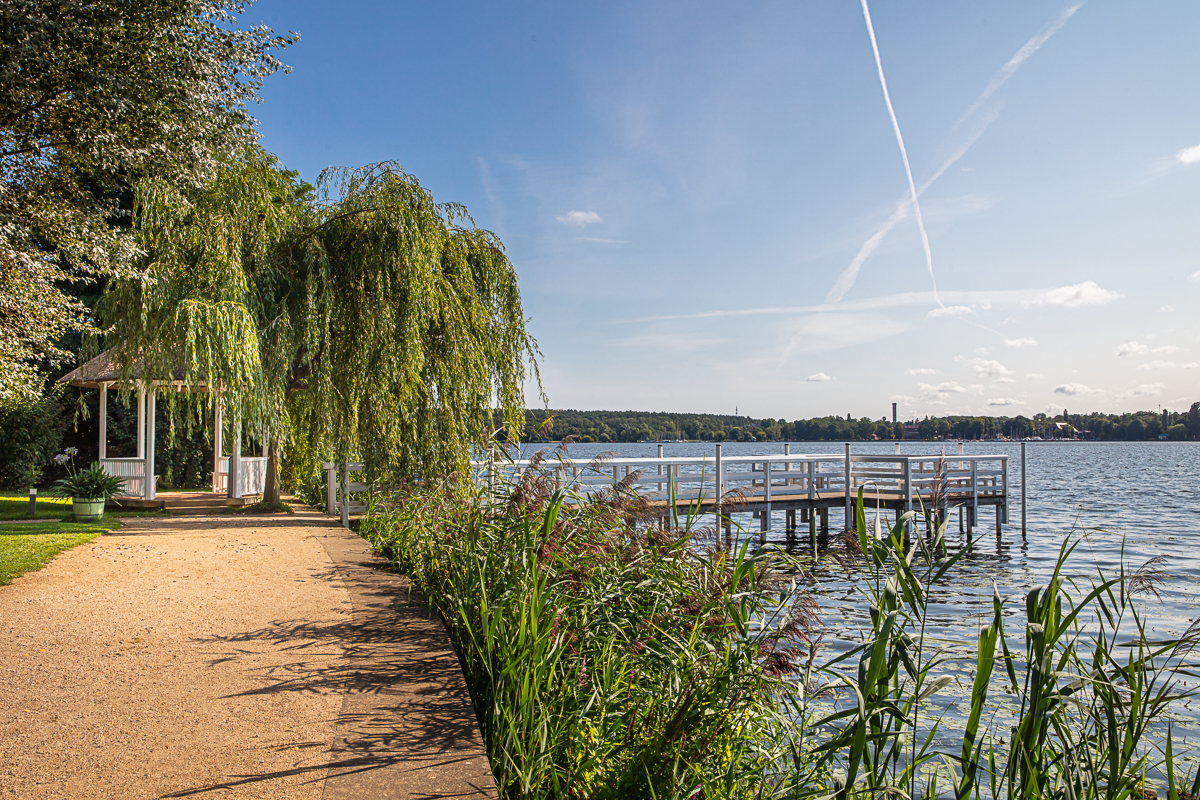 (C) Liebermann-Villa - Sevens + Maltry