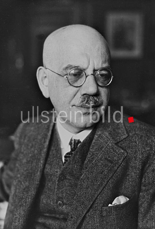 (c) ullstein bild - brandstaetter images / Austrian Archives (S)