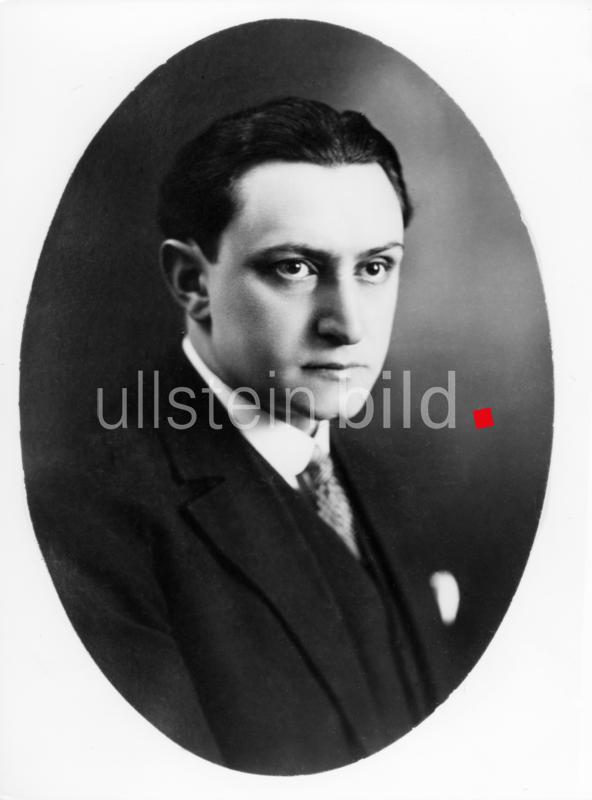 (c) ullstein bild