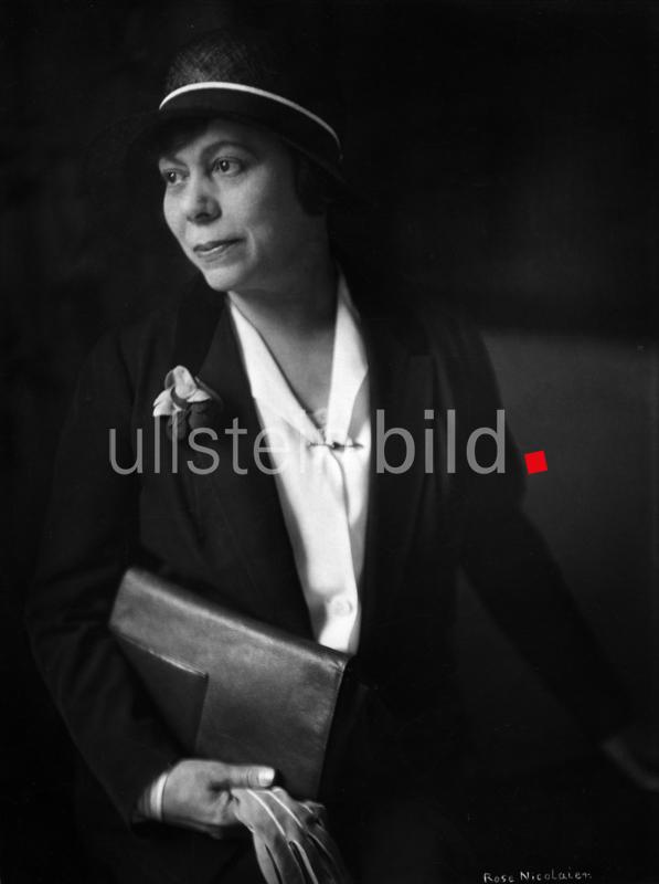 (c) ullstein bild - Rose Nicolaier