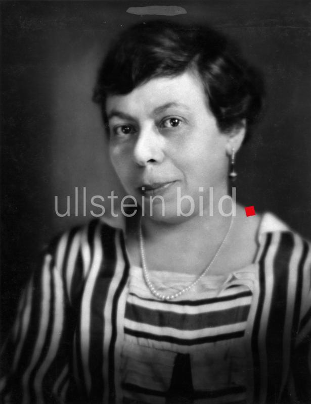 (c) ullstein bild