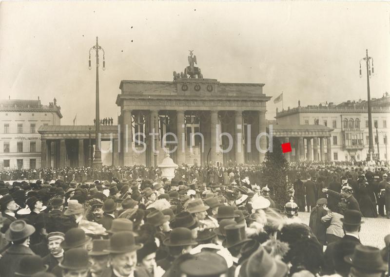(c) ullstein bild - Haeckel Archiv
