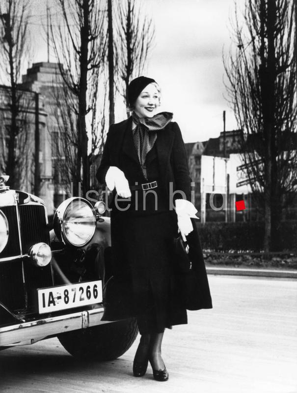 (c) ullstein bild - Karl Schenker