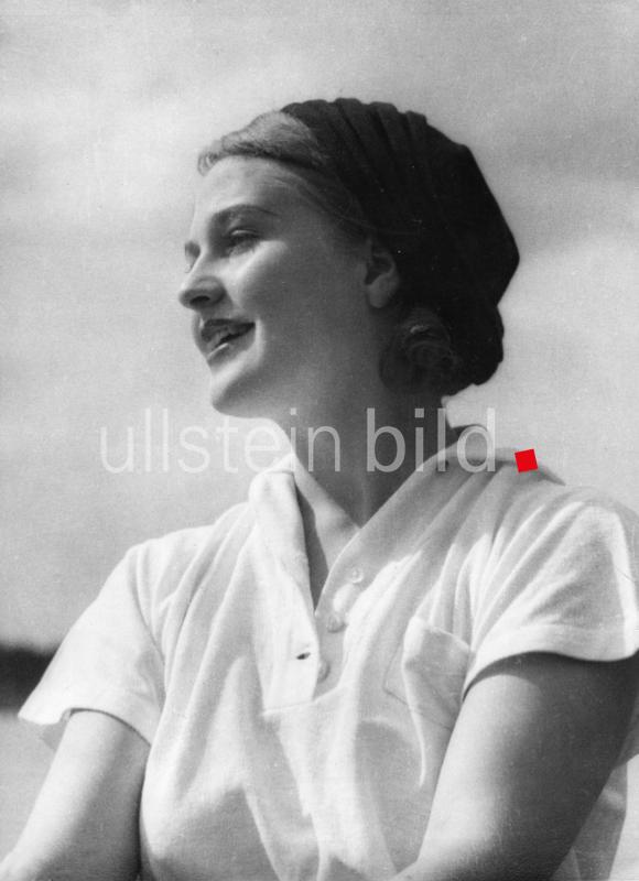 (c) ullstein bild - Karl Schenker
