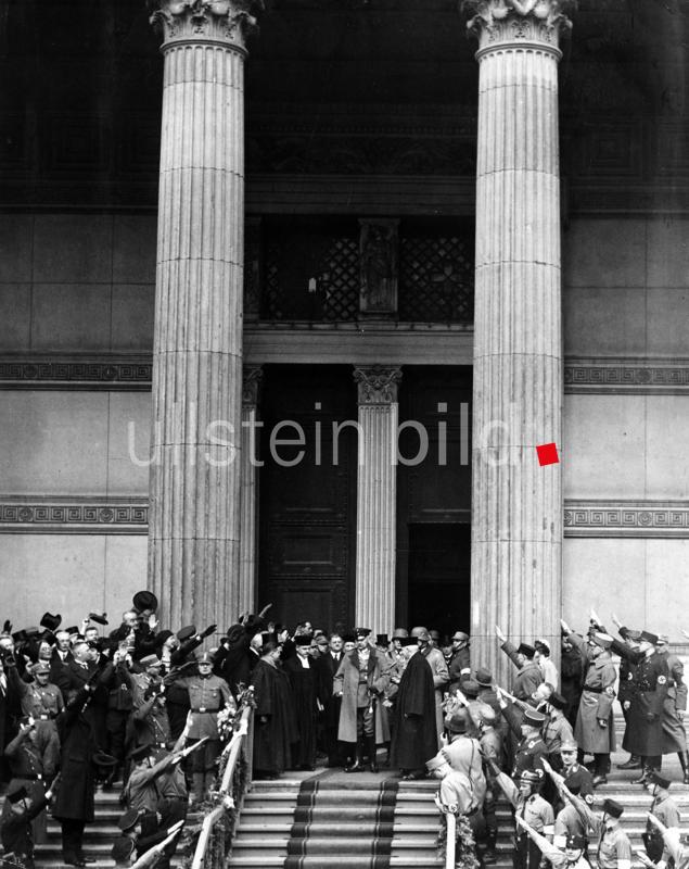 (c) ullstein bild - Martin Munkacsi