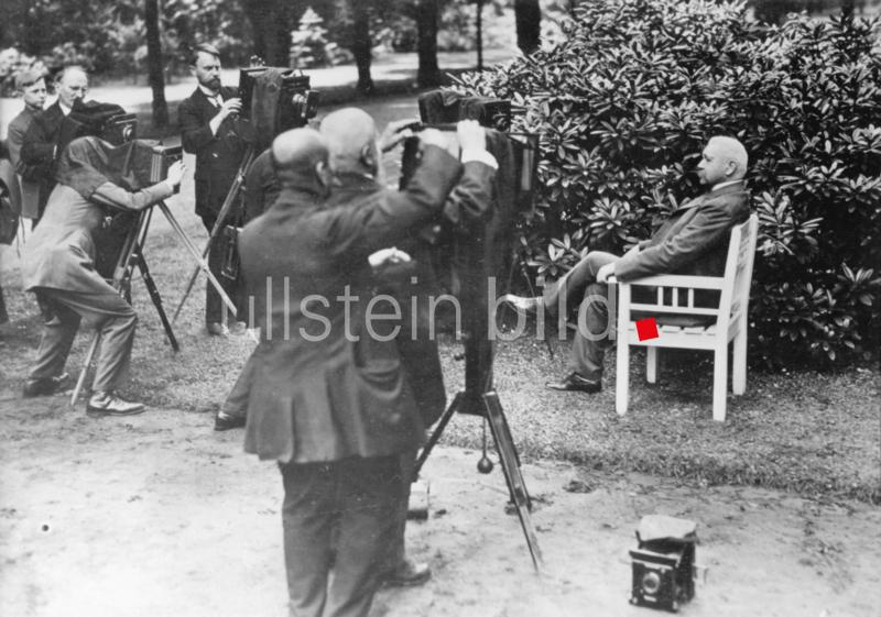 (c) ullstein bild - Haeckel Archiv