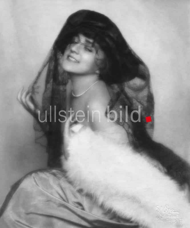 (c) ullstein bild - d' Ora