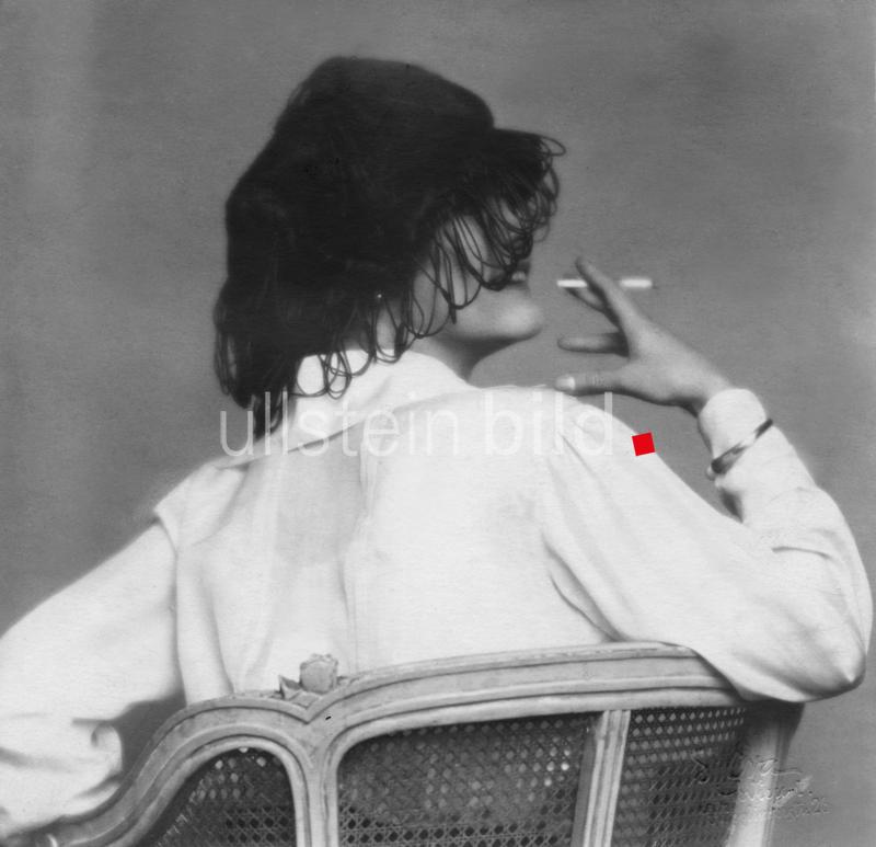 (c) ullstein bild - d' Ora