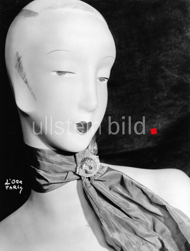 (c) ullstein bild - d' Ora