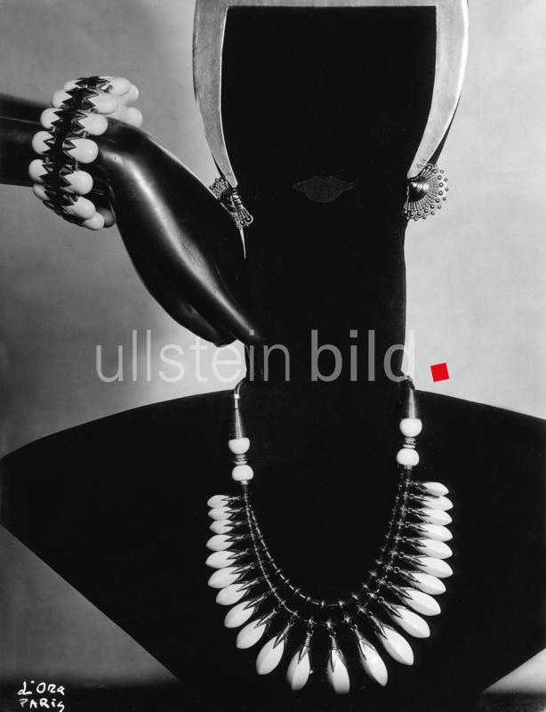 (c) ullstein bild - d' Ora