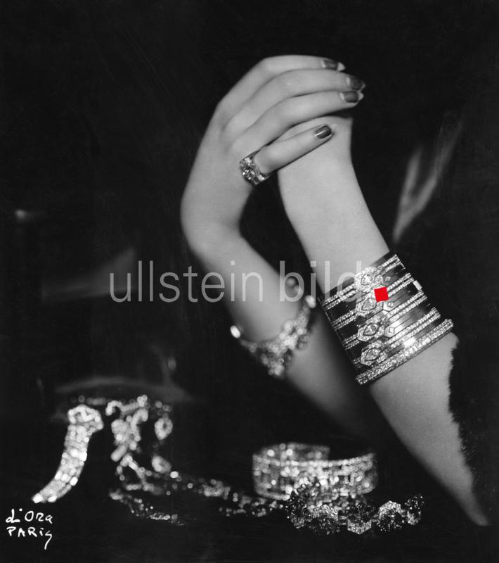 (c) ullstein bild - d' Ora